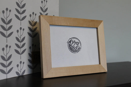 Desktop Picture Frame - 4 x 6 - Maple