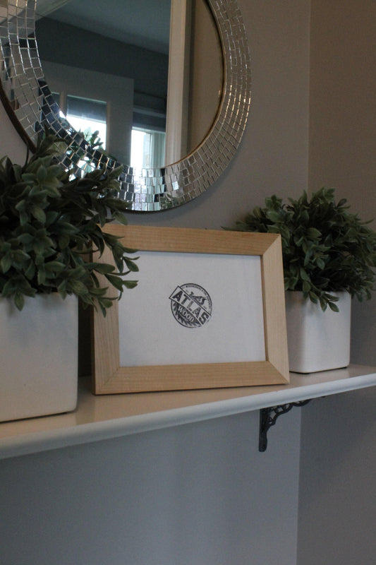 Desktop Picture Frame - 5 x 7 - Maple